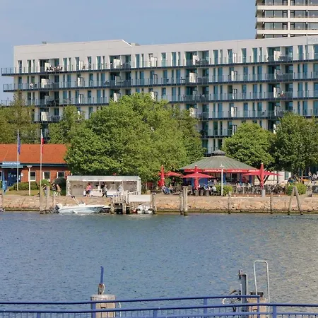 2 Bedroom Stunning In Travemuende Apartment *